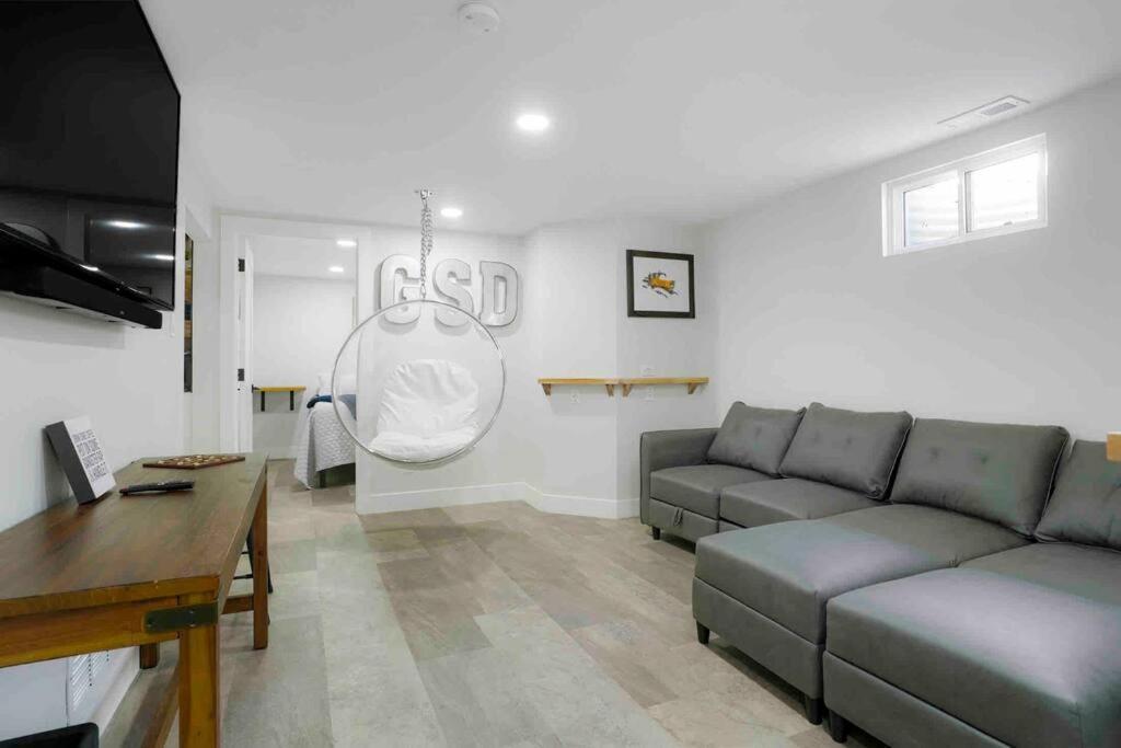 فيلا Sleeps 16 - 15 Min/Downtown, 10 Min/Medical Center آرورا المظهر الخارجي الصورة